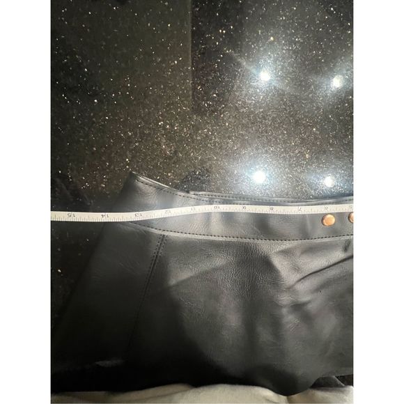 MICHAEL Michael Kors Black Belt - Picture 9 of 9